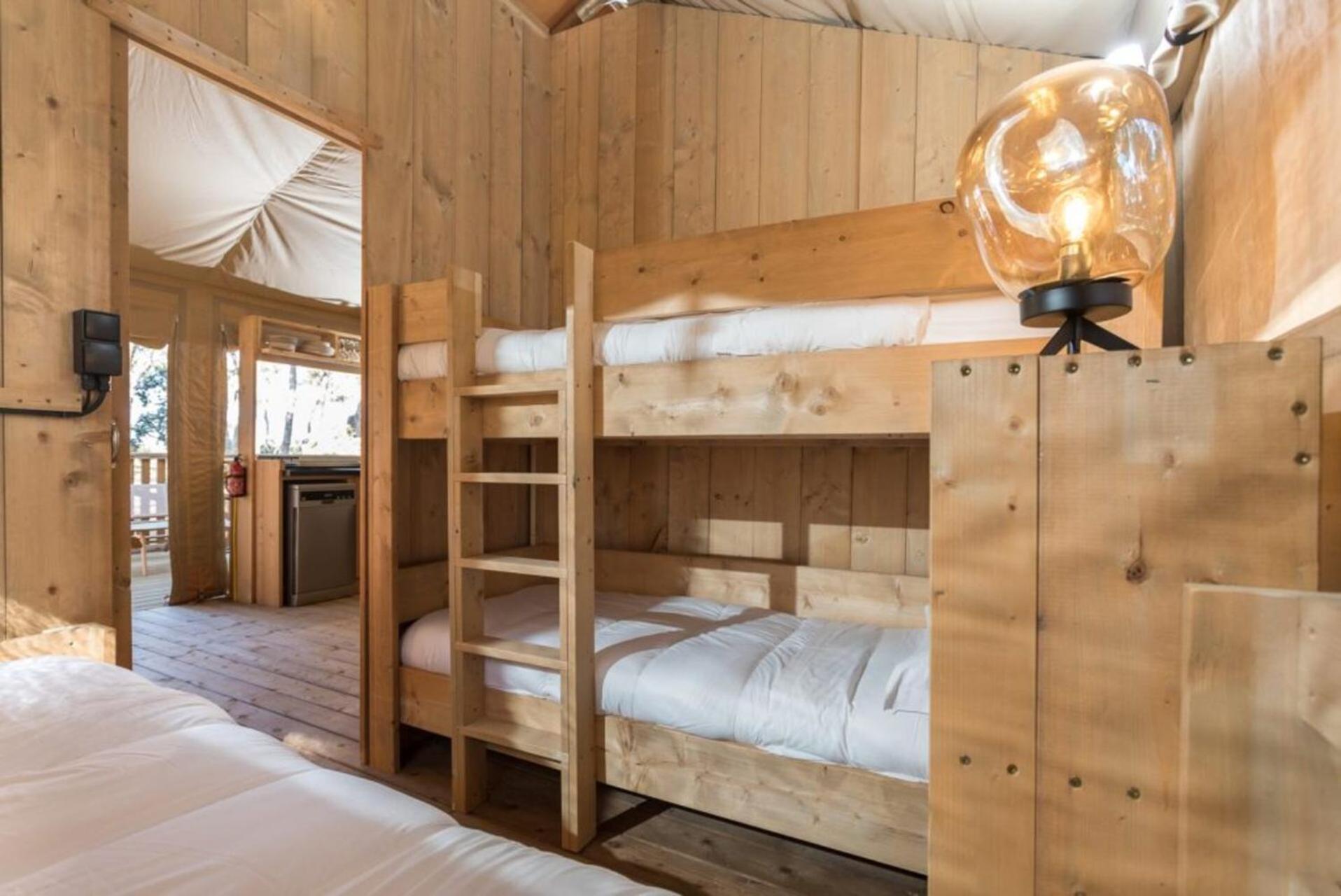 Isola Verde Camping Village Нетуно Екстериор снимка